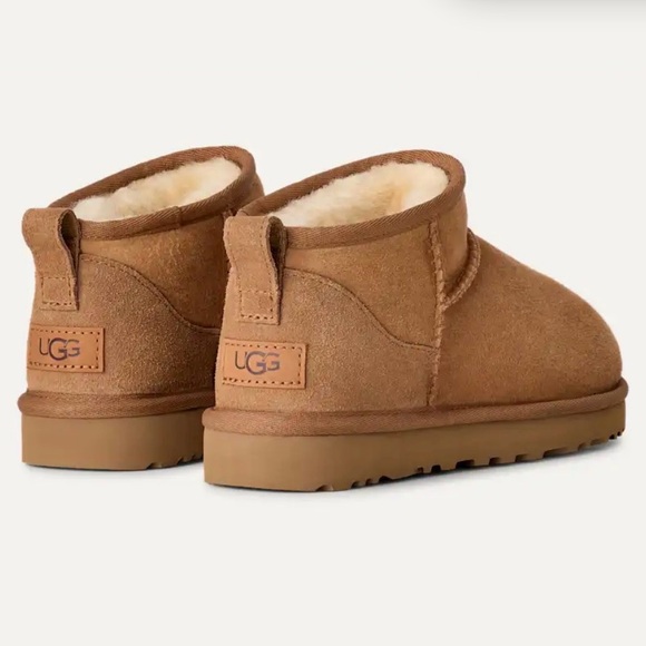 UGG Women Classic Ultra Mini Boot - Picture 2 of 7